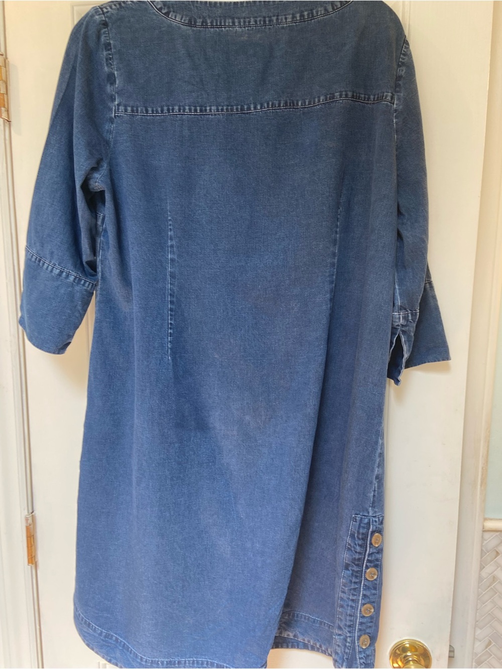 Denim V-Neck Shift Dress in Deep Blue - Picture 6 of 7